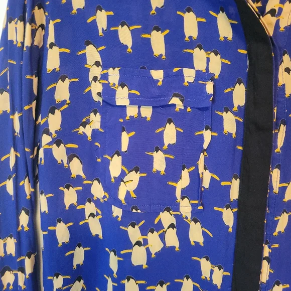 Maeve Penguin Patterned Button-Up Shirt - Picture 5 of 16